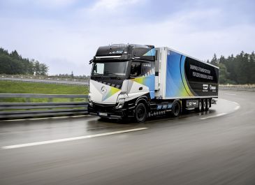 eActros LongHaul